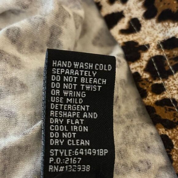 Cliche Stretch Jersey Cotton Blend Leopard Animal Print Turtleneck Size Small - Picture 8 of 8